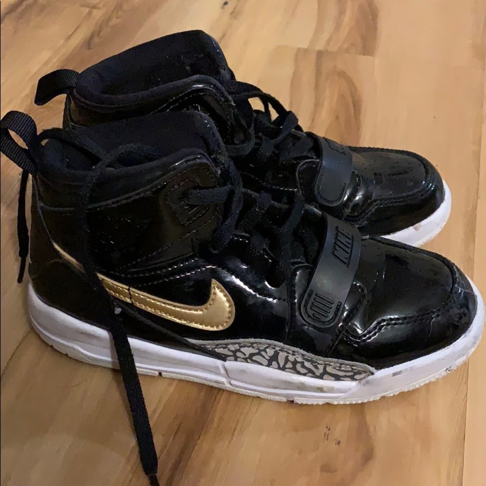 Air Jordan Legacy 312